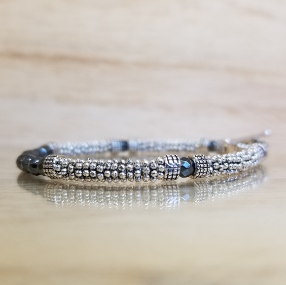 Gun Metal & Silver Hematite Beaded Toggle … - Picture 4 of 10